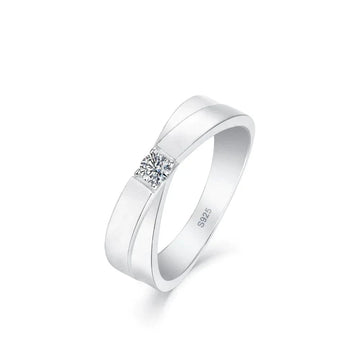 0.20 Carats VVS1 Moissanite Diamond Ring Rings